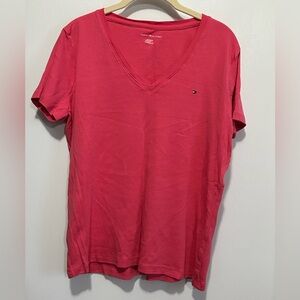 Tommy Hilfiger Women's Red V-Neck Tee